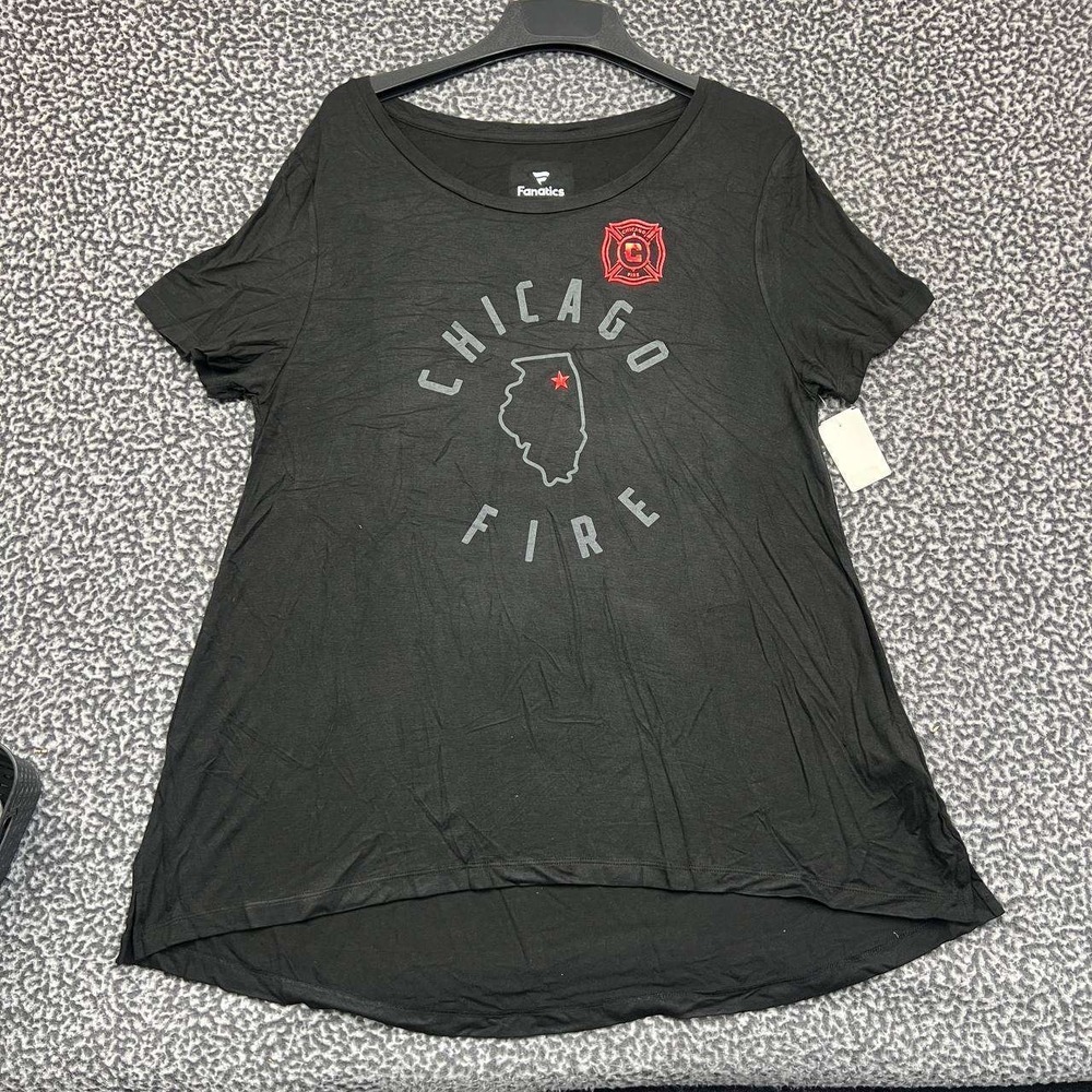 Chicago Fire Shirt Women Medium Black Fanatics Short Sleeve Crew Neck New M